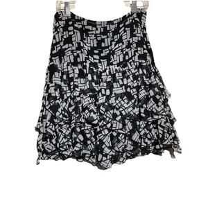 Alfani Ruffled Skirt Size 8 Black White Flounce Tiered Flowy Preppy Abstract